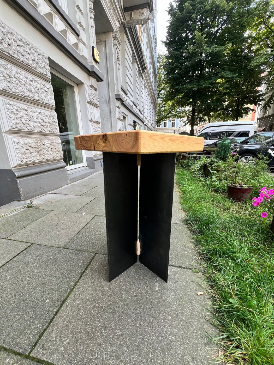 Beistelltisch [Unikat] [Recycelt] – Bild 3